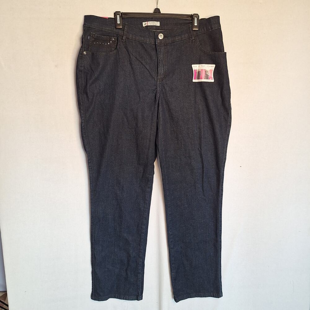 NWT Lee Jeans Womens 18 W Dark Wash Classic Fit Bling Slimming Closet Staple